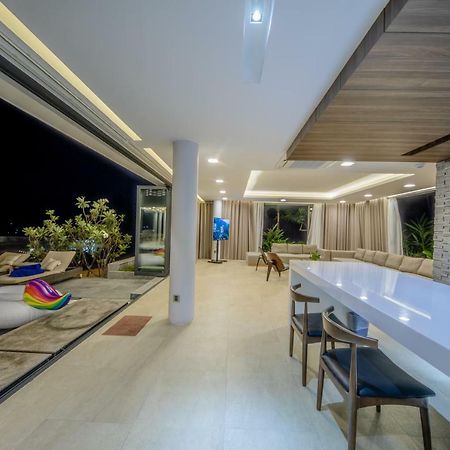 Acqua Villa Nha Trang Managed By Alternaty Exterior photo