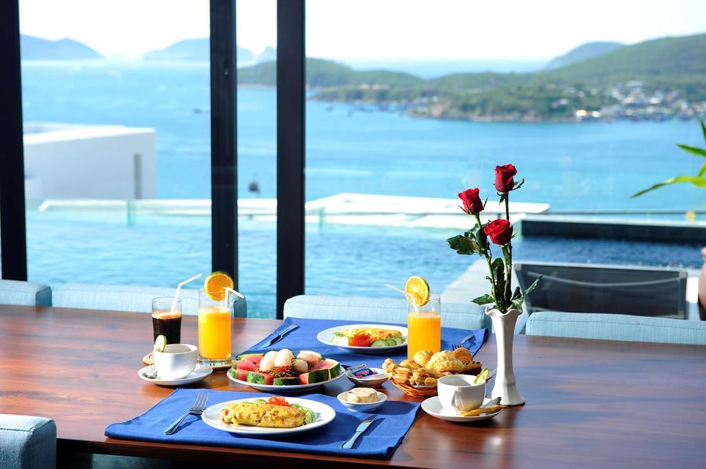 Acqua Villa Nha Trang Managed By Alternaty Exterior photo
