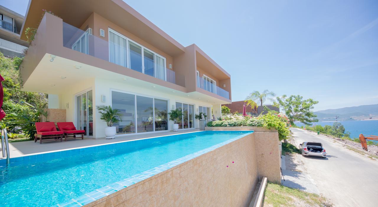 Acqua Villa Nha Trang Managed By Alternaty Exterior photo