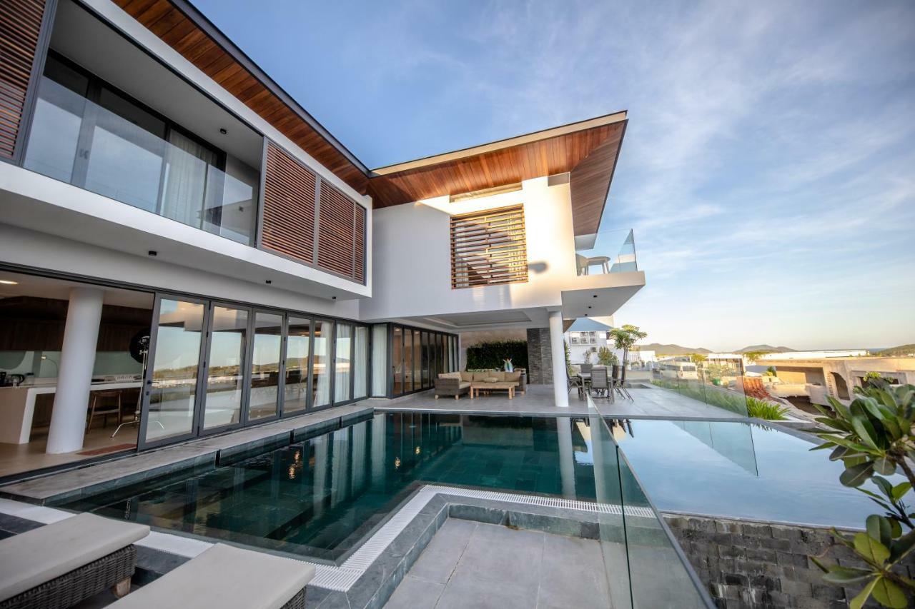 Acqua Villa Nha Trang Managed By Alternaty Exterior photo